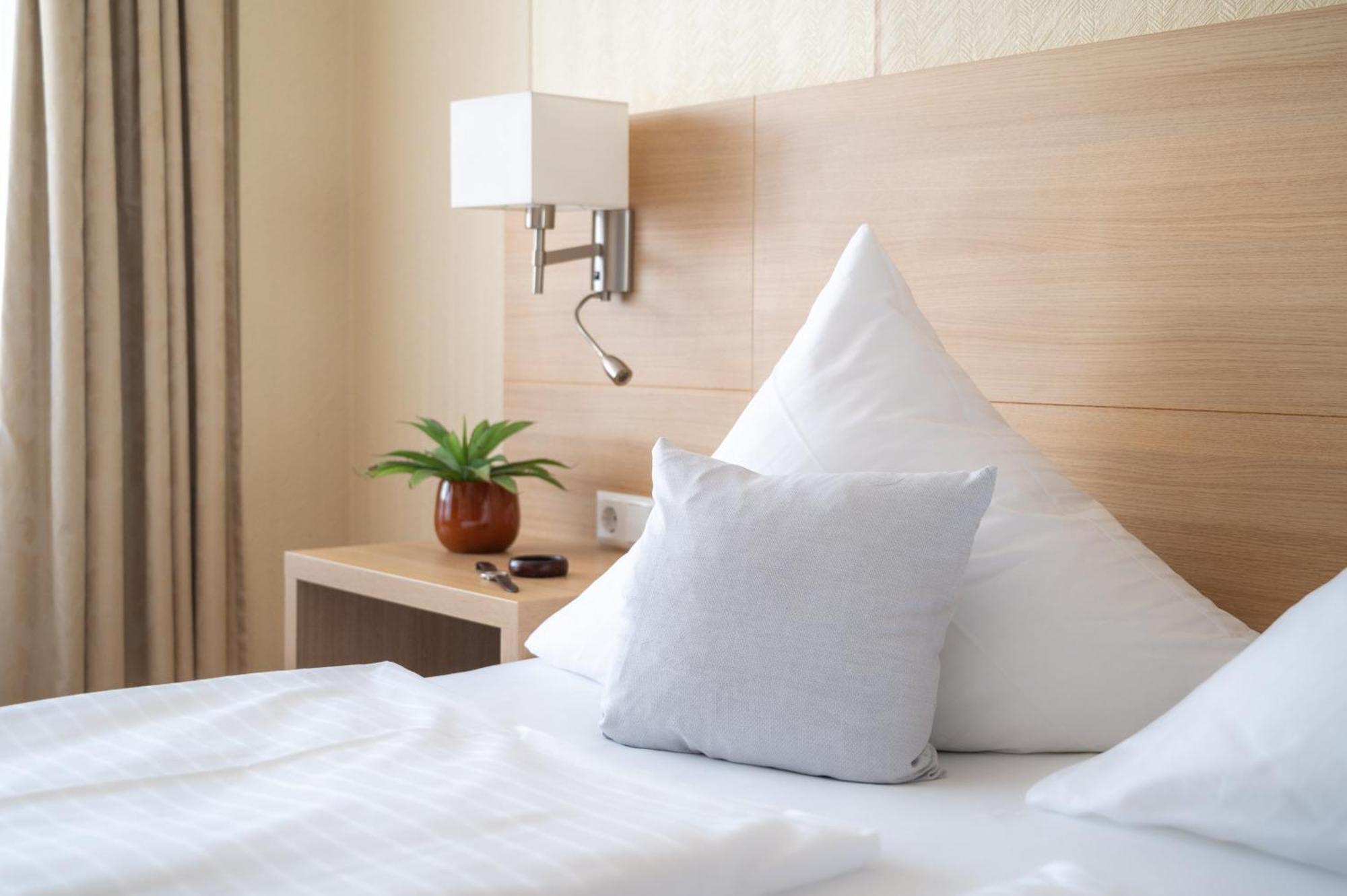 Hotel Gasthof Rössle Stetten am Kalten Markt Exteriör bild